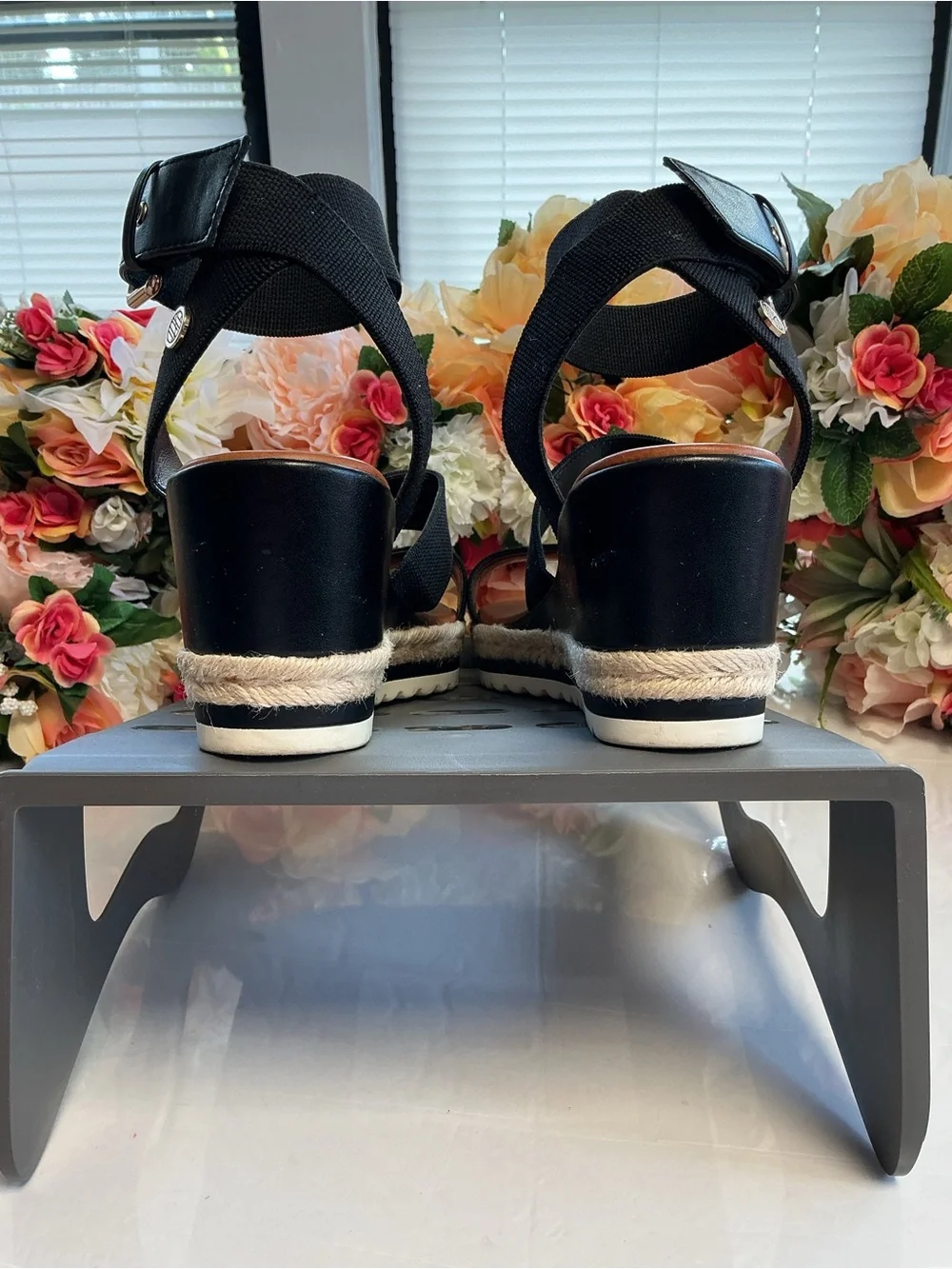 Unisa Unpaygee-J Black Espadrille Platform Wedge Sandals Size 8.5M